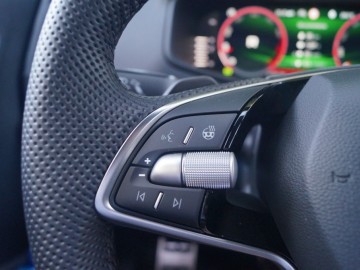 Skoda Karoq Sportline 2.0 TSI AWD 190 KM &ndash; Potwierdzenie pozycji